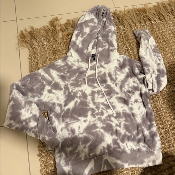 Forever 21 tie dye hoodie - Picture 1 of 9